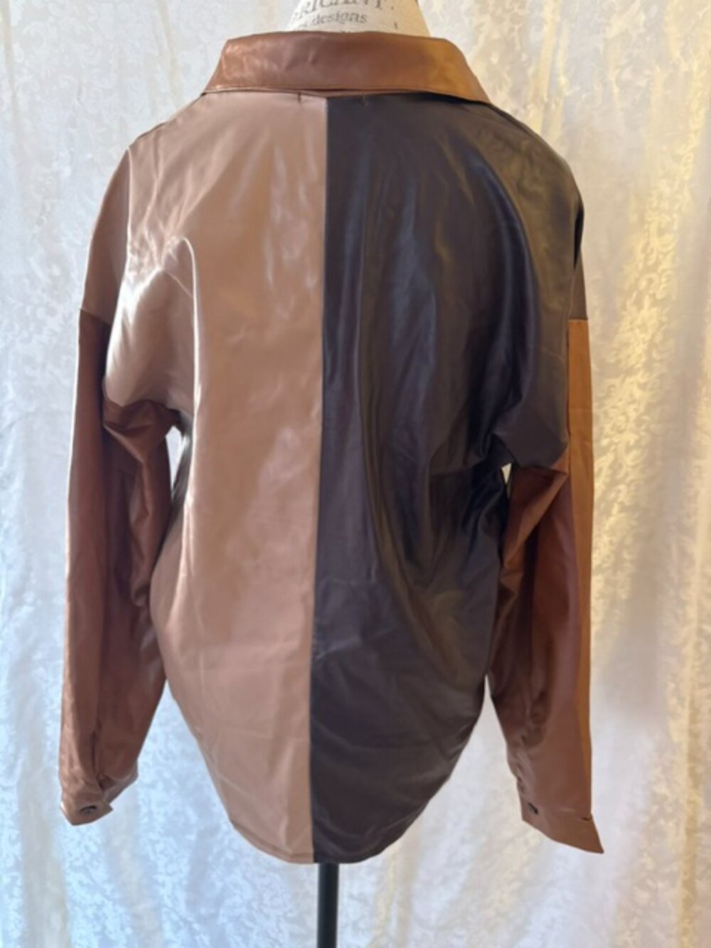 Ladies Jacket - Picture 2 of 7